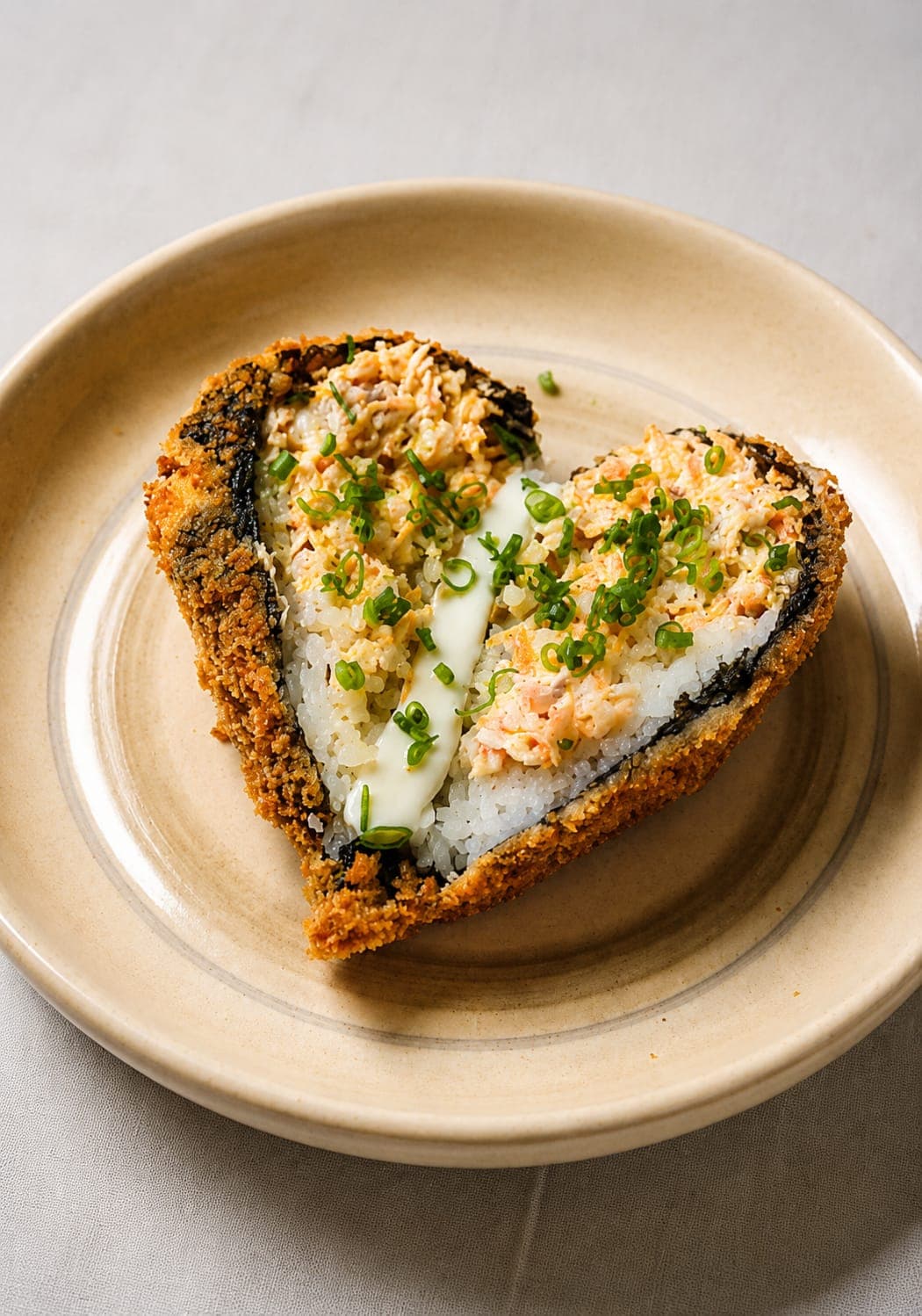 Temaki de salmão grelhado à moda do chefe